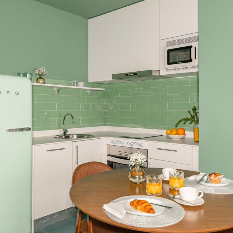 Home Art Apartments Salamanca - Studio Apartment - 10