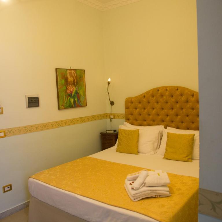 B&B Art Suite Santa Brigida - Camera Matrimoniale Economy - 9