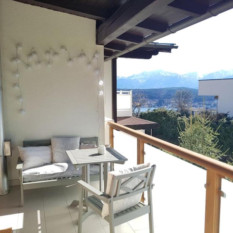 Appartment BERGE byTILLY - Ruhiges Waldrand-Refugium mit Balkon, Gartenblick & Nähe zum Wörthersee - Apartment mit Balkon - 1