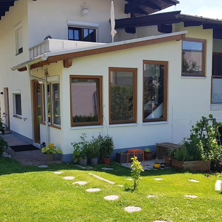 Appartment BERGE byTILLY - Ruhiges Waldrand-Refugium mit Balkon, Gartenblick & Nähe zum Wörthersee - Apartment mit Balkon - 21