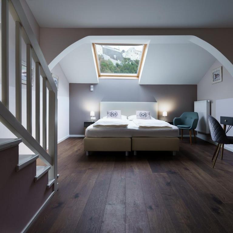 Altstadthotel Kasererbräu - Suite mit Blick auf die Festung - 6