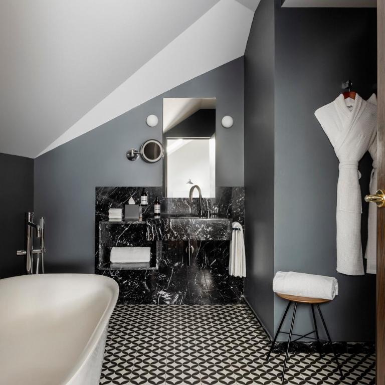TÓTEM Madrid, a Small Luxury Hotel of the World - Habitación Doble Deluxe Superior - 5