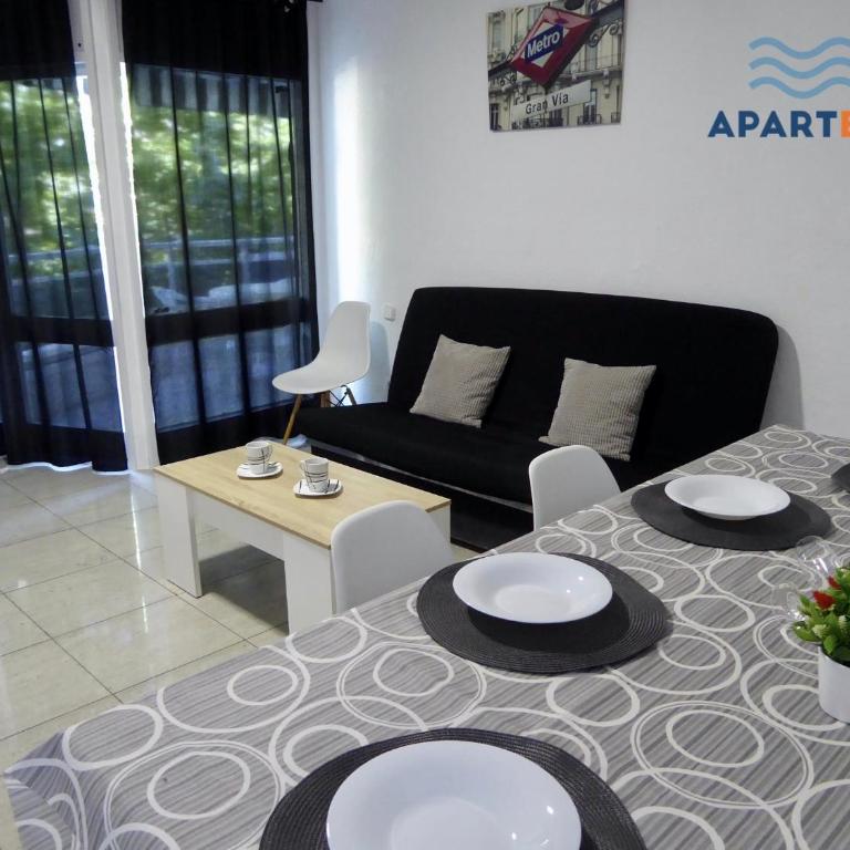APARTBEACH SALOU y PLAYA 742 - Three-Bedroom Apartment - 15