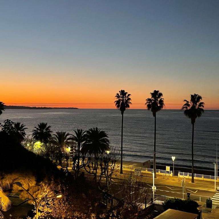 Vue mer exceptionnelle sur plage du Midi en 1re ligne- 2 chambres - Appartement 2 Chambres - 14