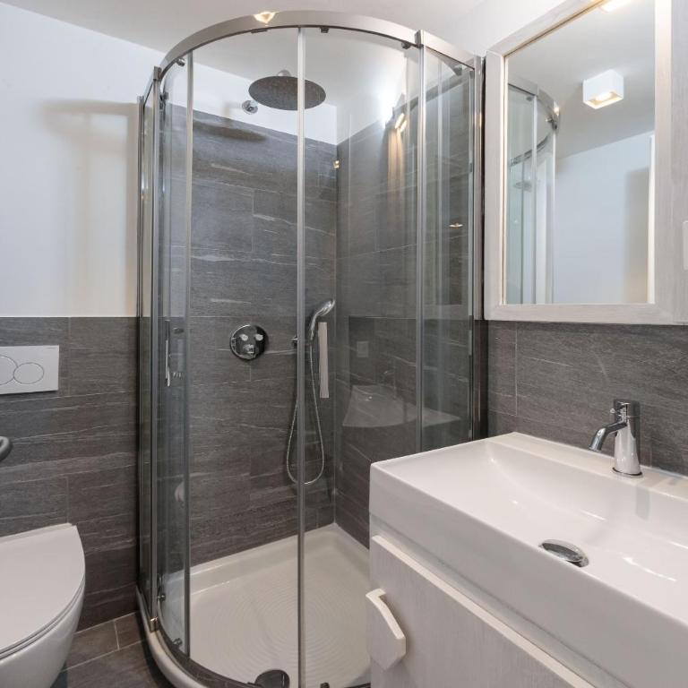 HelloCHALET - The One - Bootdryer, home theatre with subwoofer, netflix, hydromassage Turkish bath - Appartamento con Sauna - 29