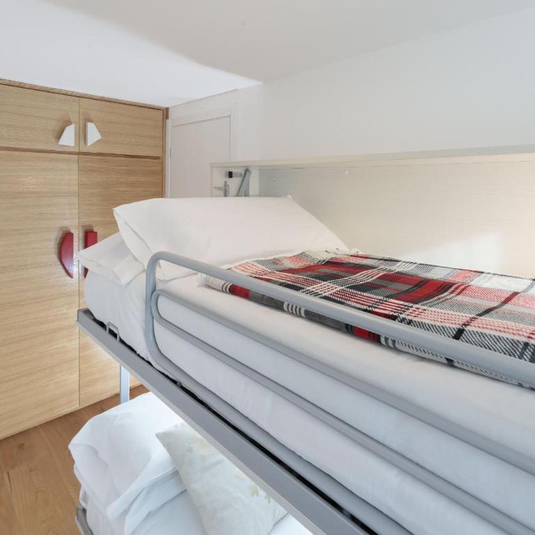 HelloCHALET - The One - Bootdryer, home theatre with subwoofer, netflix, hydromassage Turkish bath - Appartamento con Sauna - 34