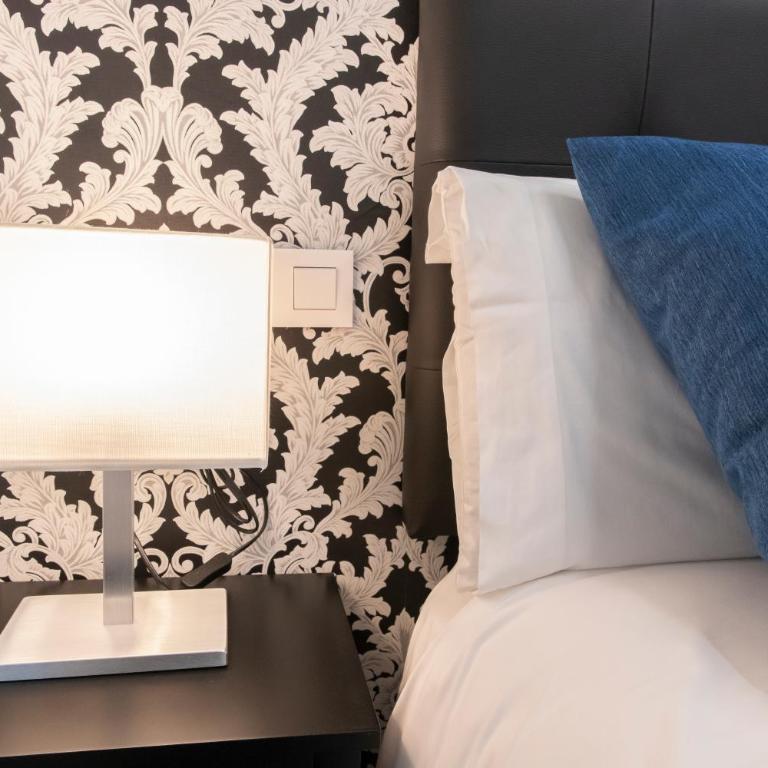 Hostal Boutique I Host You - Superior Double Room - 16
