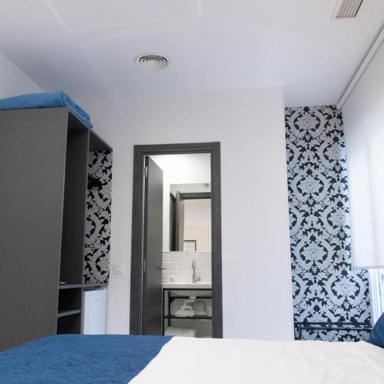 Hostal Boutique I Host You - Superior Double Room - 19