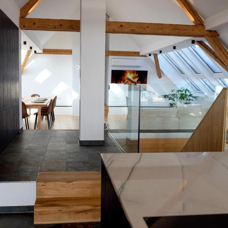 Trautesheim Ferienwohnungen - Apartment mit Balkon - 42