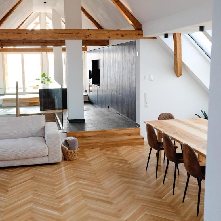 Trautesheim Ferienwohnungen - Apartment mit Balkon - 2