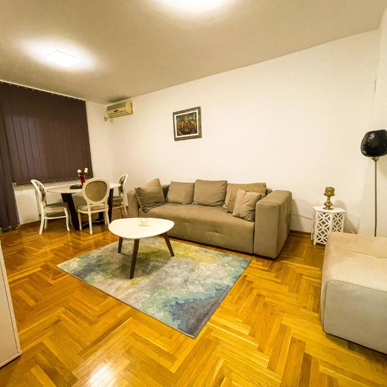 Condo 21 - Apartman sa 1 Spavaćom Sobom - 1