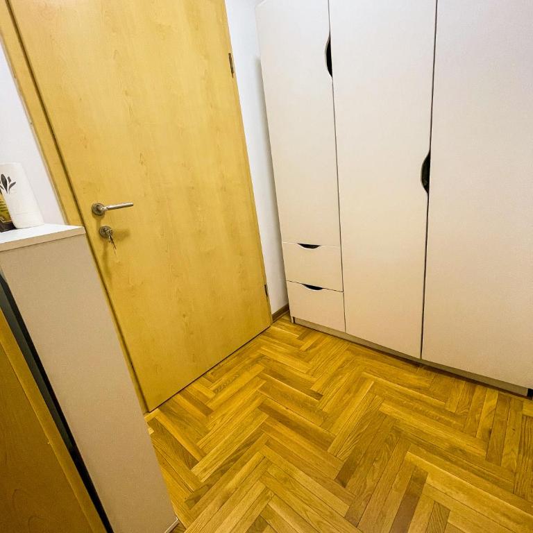 Condo 21 - Apartman sa 1 Spavaćom Sobom - 2