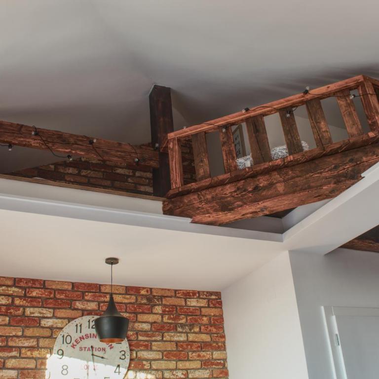ATTIC 7 - One-Bedroom Apartment - 3