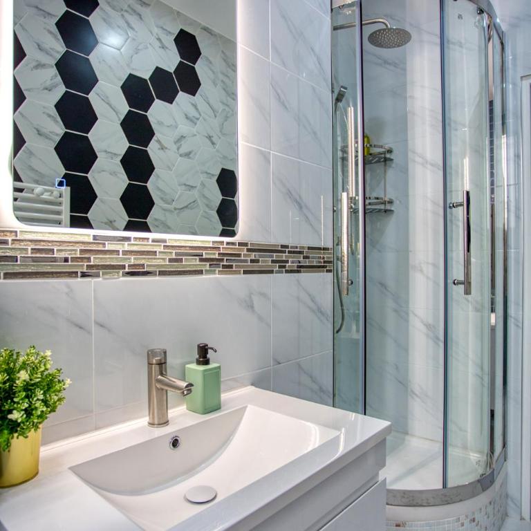 Charmant 100m2 avec 3CH - Romantique Centre Ville - Appartement Deluxe - 17