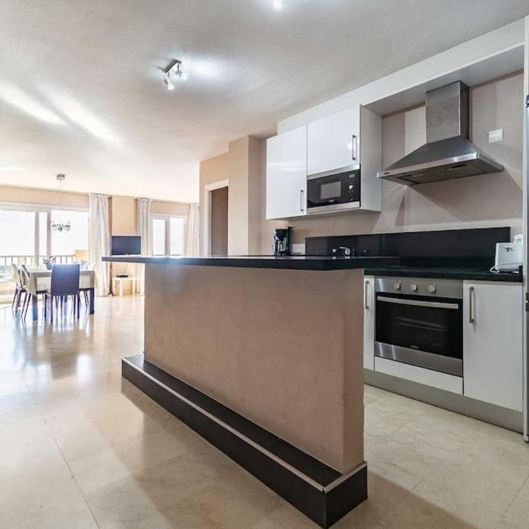83-Beachfront Apartment, Fuengirola - Apartamento de 3 dormitorios - 11