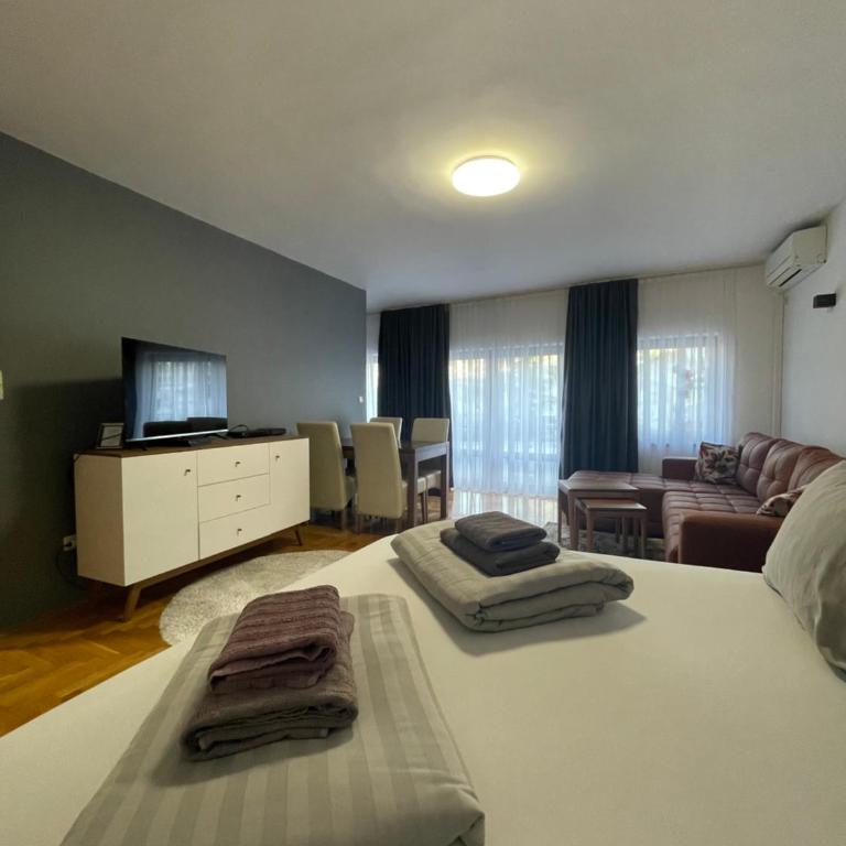Villa For You - Deluxe One-Bedroom Apartment - 4