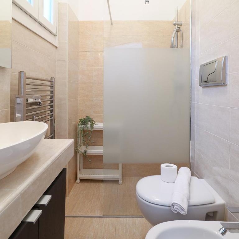 PrimoPiano - Copernico 10 - Appartamento con 2 Camere da Letto - 14