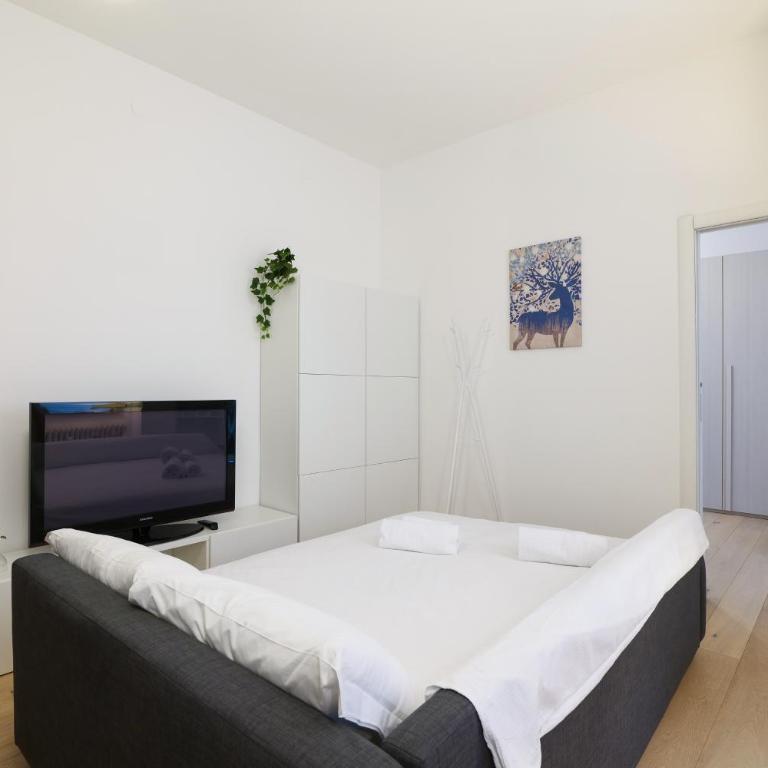 PrimoPiano - Copernico 10 - Appartamento con 2 Camere da Letto - 23