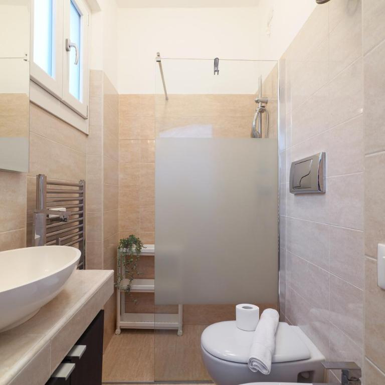 PrimoPiano - Copernico 10 - Appartamento con 2 Camere da Letto - 33