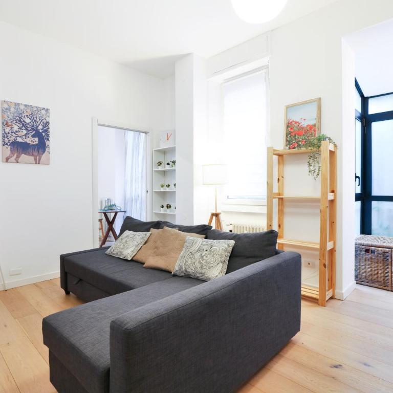 PrimoPiano - Copernico 10 - Appartamento con 2 Camere da Letto - 45