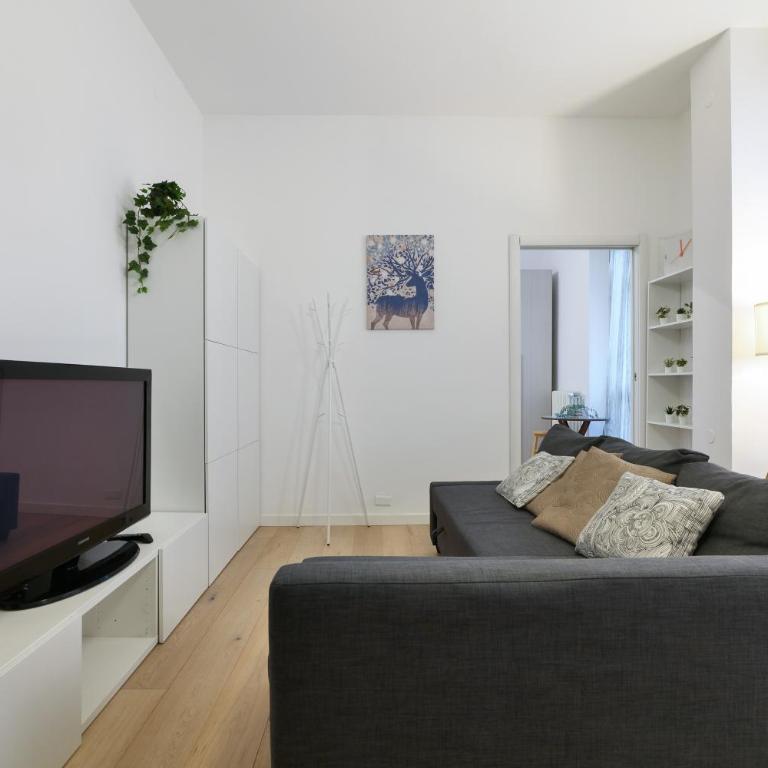 PrimoPiano - Copernico 10 - Appartamento con 2 Camere da Letto - 48