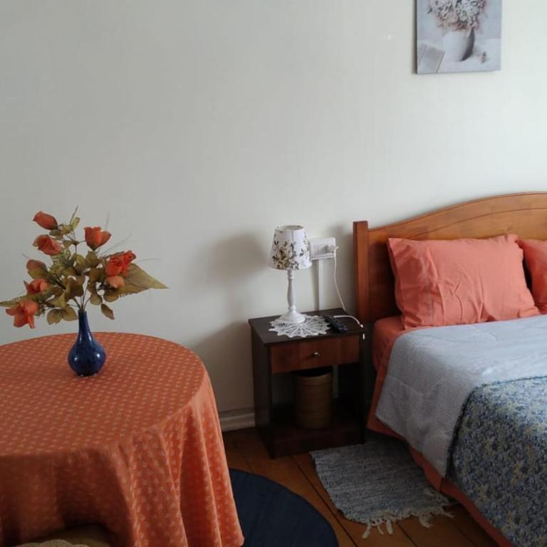 Hostal Patrimonial Angelmó - Habitación Cuádruple con baño privado externo - 4
