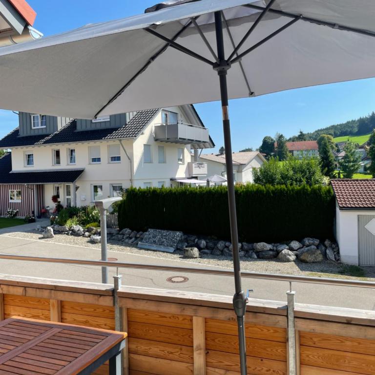Landgasthaus zum Kreuz GbR - Apartamento con balcón - 4
