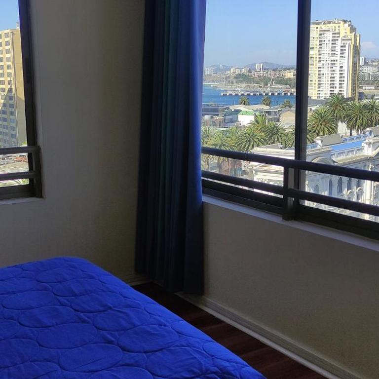 Vista Mar Loft Apartment Downtown Valparaíso - Double Room with Private Bathroom - 2