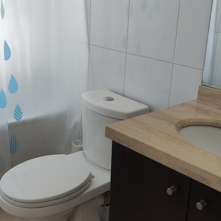 Vista Mar Loft Apartment Downtown Valparaíso - Double Room with Private Bathroom - 9