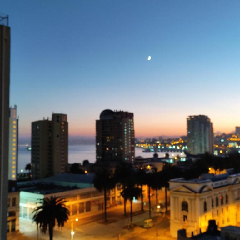 Vista Mar Loft Apartment Downtown Valparaíso - Double Room with Private Bathroom - 35