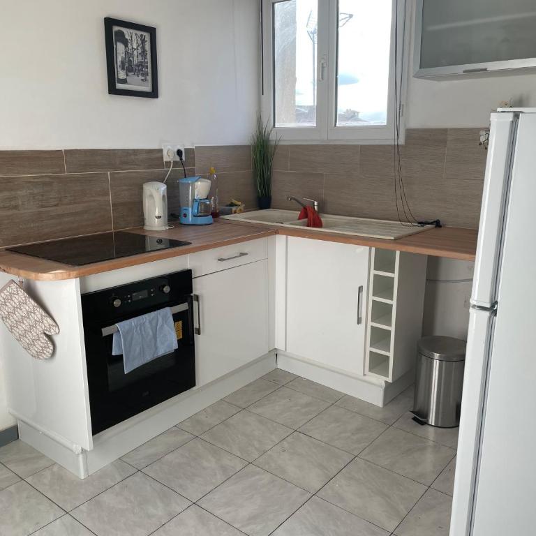 Centre Carcassonne apartment with private sunny terrace - Apartment mit Terrasse - 7