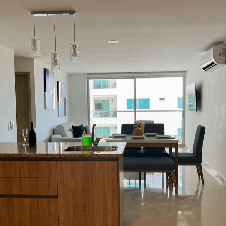 Exclusivo Apartamento Frente Al Mar En Cartagena - Apartamento con vistas al lago - 9