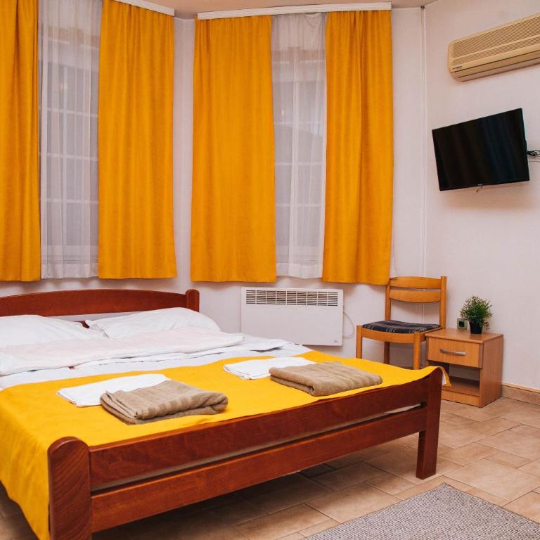 Domaćinska Kuća Banja Luka - Standardni Trokrevetni Studio - 3