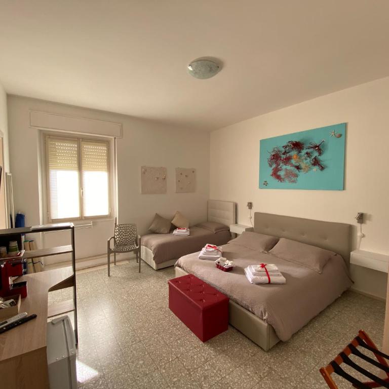 Rossocorallo Rooms - Camera Tripla con Bagno Privato - 10