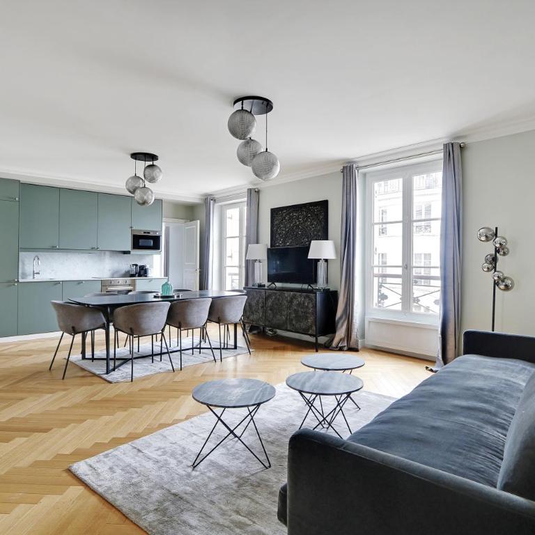 Pick A Flat's Apartments in Montmartre - Rue Lepic - Appartement 3 Chambres - 1