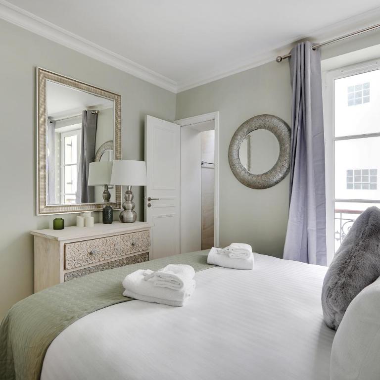 Pick A Flat's Apartments in Montmartre - Rue Lepic - Appartement 3 Chambres - 7