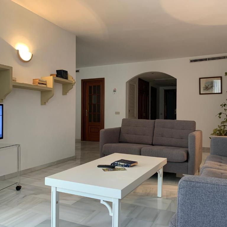 Benabola Hotel & Suites - Appartement 2 Chambres (4 Adultes) - 2