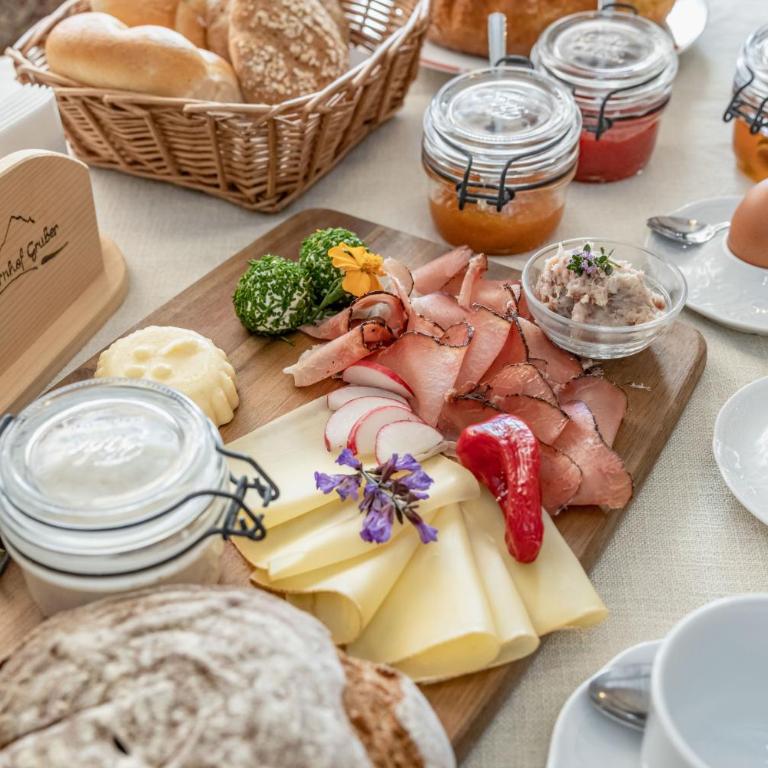 Erlebenswert Bauernhof Gruber - Doppelzimmer mit Balkon (3 Erwachsene) - 3