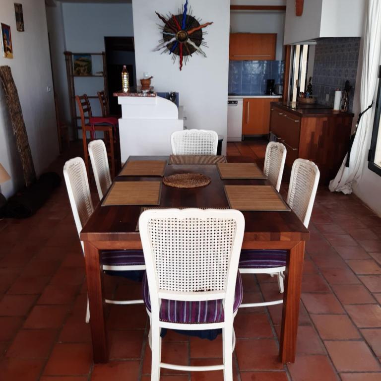 Grand appart 4,6,8 personnes vue directe sur mer - Apartment - 8