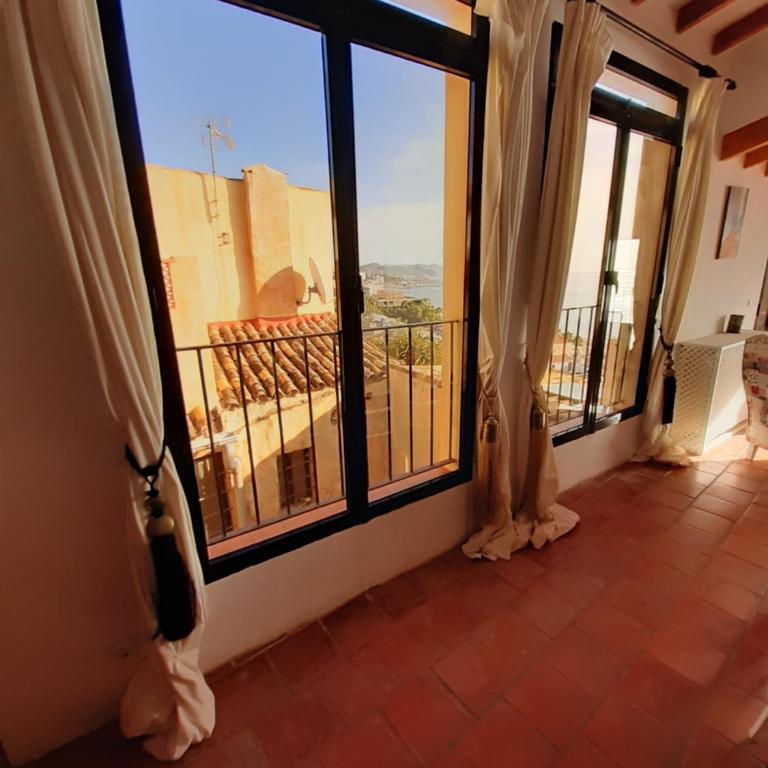 Grand appart 4,6,8 personnes vue directe sur mer - Apartment - 14