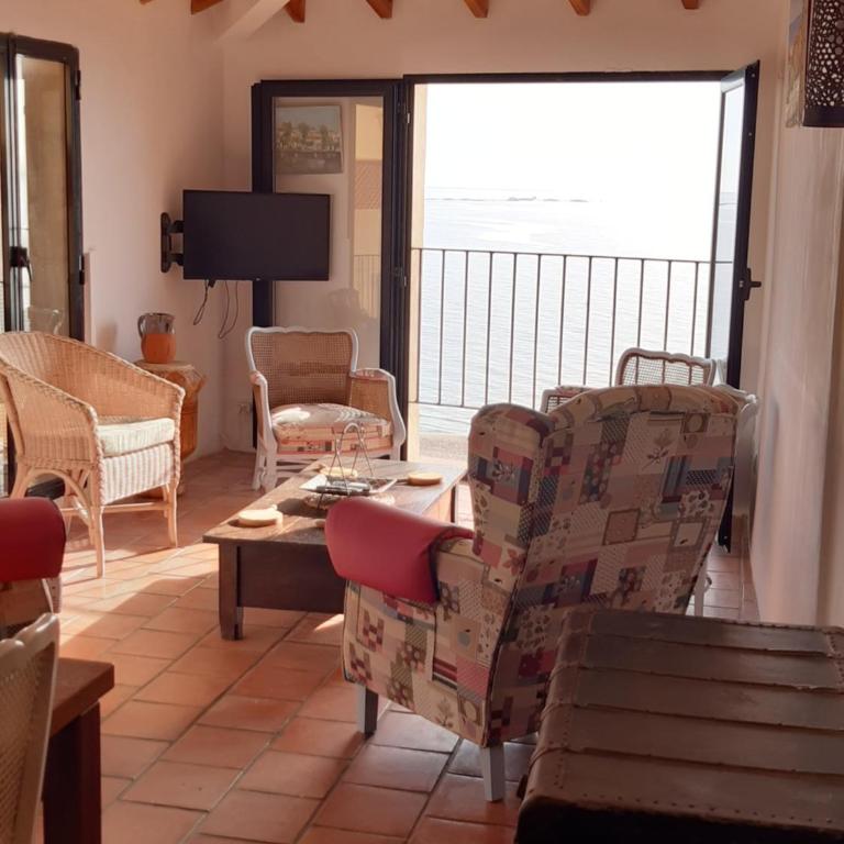 Grand appart 4,6,8 personnes vue directe sur mer - Apartment - 9