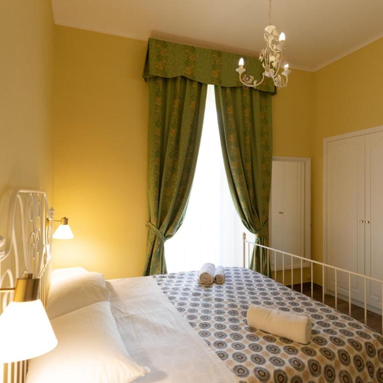 Palazzo del Principe Di Sangro 3 bedrooms & Terrace! - Three-Bedroom Apartment - 58