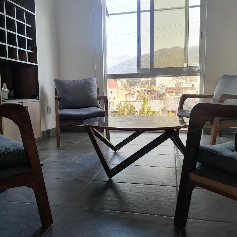Camberos Place - centrally-located loft-penthouse - Apartamento - 13