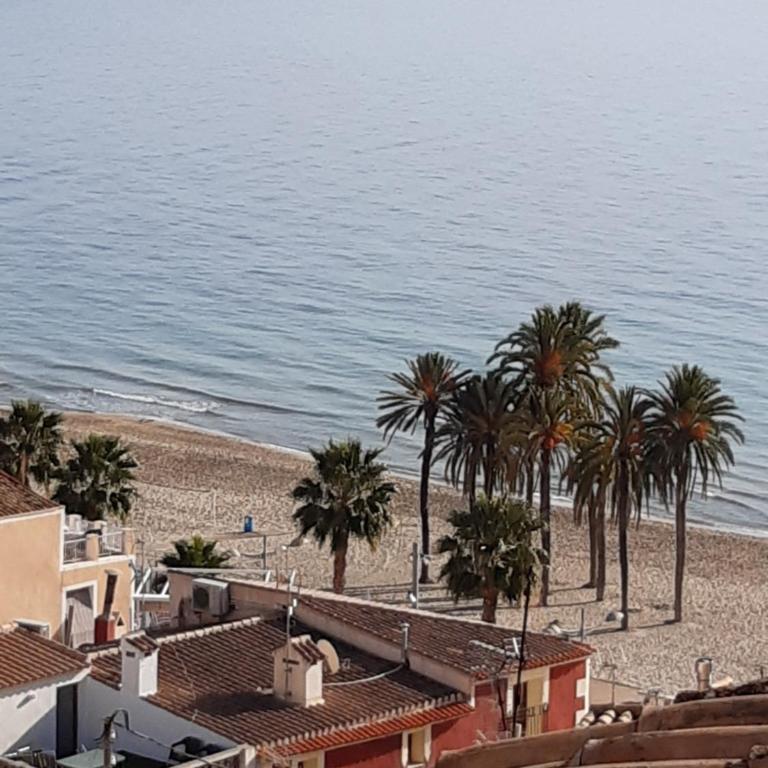 Grand appart 4,6,8 personnes vue directe sur mer - Apartment - 2