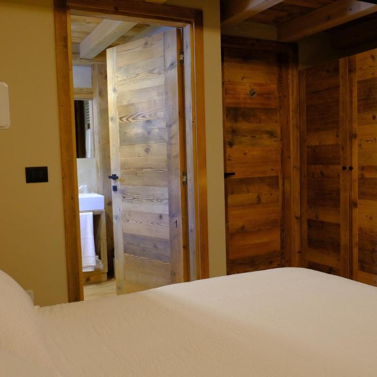 Arlette Chambres d'Hôtes - Camera Deluxe (2 Adulti + 1 Bambino) - 8