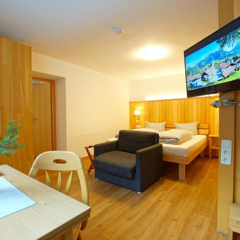 Hotel Waldmann - Dreibettzimmer - 4