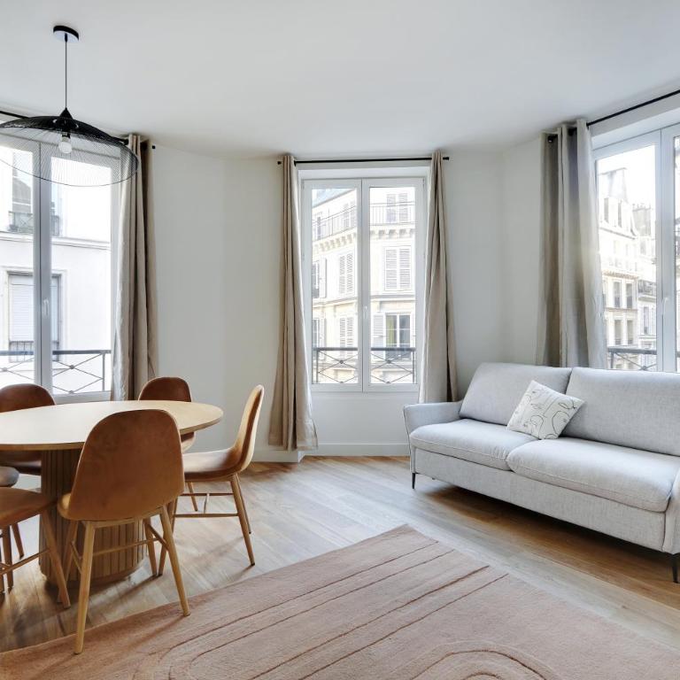 Pick A Flat's Apartments in Opéra - Rue d'Hauteville - Appartement 2 Chambres - 16