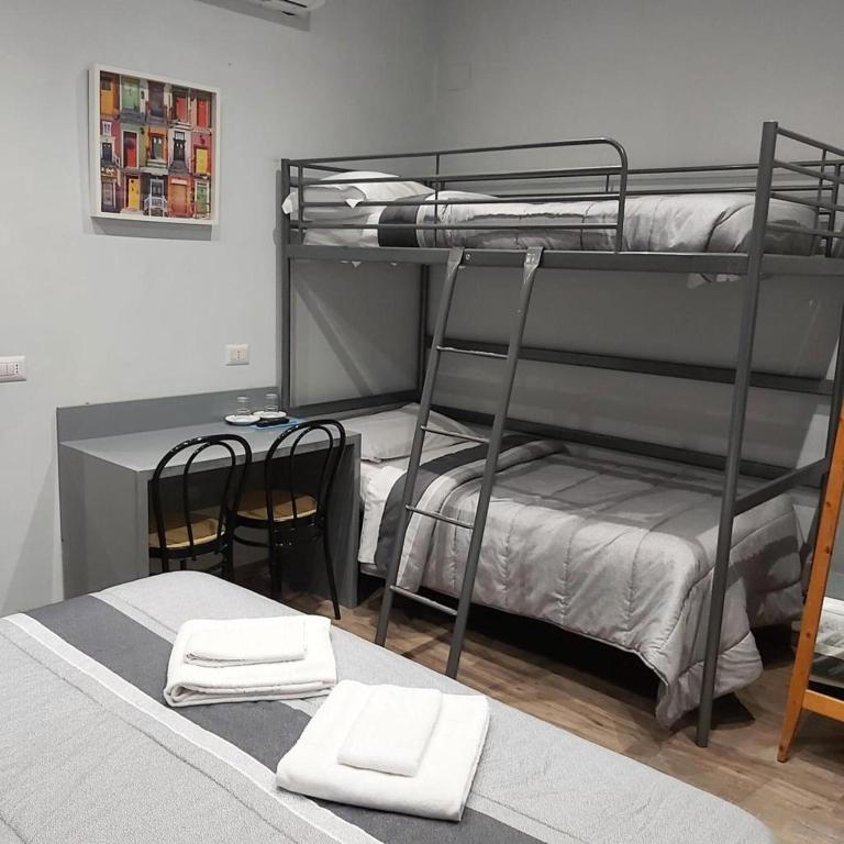 Hotel Convertini - Chambre Quadruple - 4