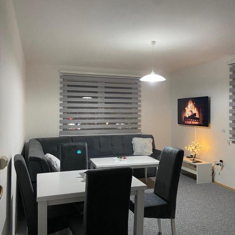Apartman Nova Pale - Two-Bedroom Apartment - 6