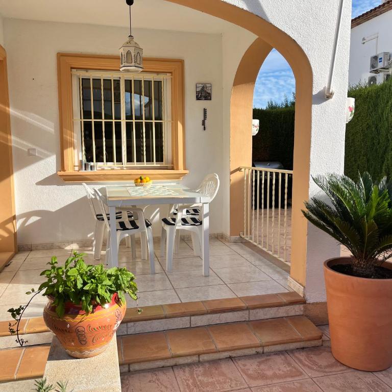 Bougain-casa - Two-Bedroom Apartment - 28